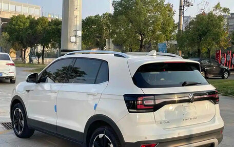 Volkswagen T-Cross I, 2021 год, 1 365 000 рублей, 6 фотография