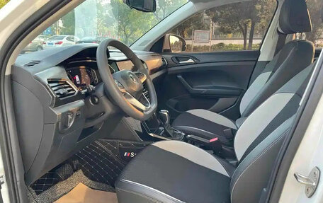 Volkswagen T-Cross I, 2021 год, 1 365 000 рублей, 12 фотография