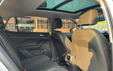 Volkswagen T-Cross I, 2021 год, 1 365 000 рублей, 17 фотография