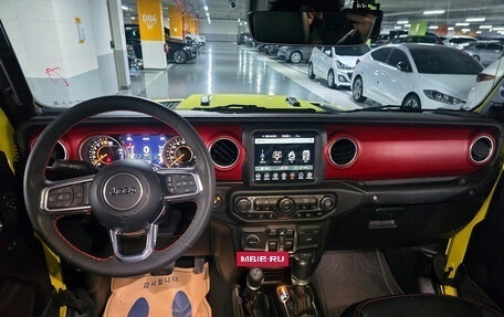 Jeep Gladiator, 2023 год, 6 000 000 рублей, 6 фотография