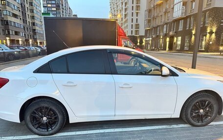 Chevrolet Cruze II, 2015 год, 780 000 рублей, 3 фотография