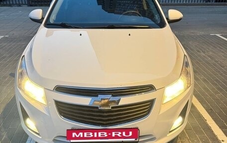 Chevrolet Cruze II, 2015 год, 780 000 рублей, 2 фотография