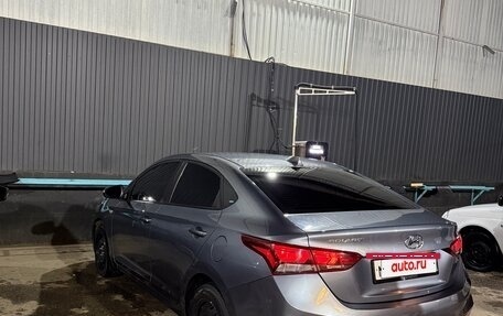 Hyundai Solaris II рестайлинг, 2017 год, 1 050 000 рублей, 3 фотография