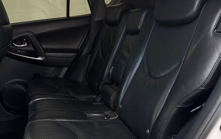 Toyota RAV4, 2010 год, 1 325 000 рублей, 24 фотография