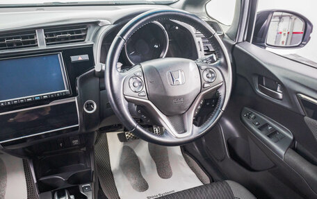 Honda Fit III, 2019 год, 1 489 000 рублей, 16 фотография