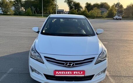 Hyundai Solaris II рестайлинг, 2014 год, 1 050 000 рублей, 8 фотография