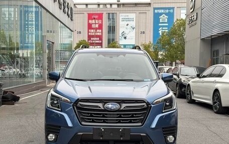 Subaru Forester, 2021 год, 2 300 000 рублей, 2 фотография
