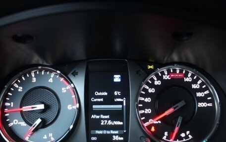 Toyota Hilux VIII, 2025 год, 7 990 000 рублей, 10 фотография