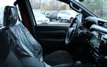 Toyota Hilux VIII, 2025 год, 7 990 000 рублей, 13 фотография