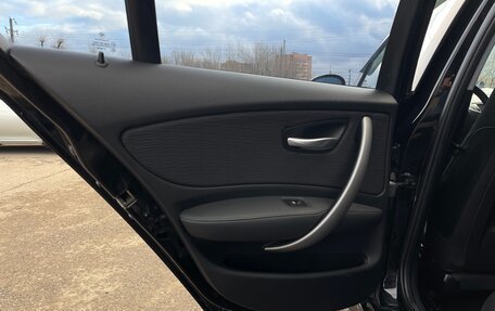 BMW 1 серия, 2009 год, 947 000 рублей, 18 фотография