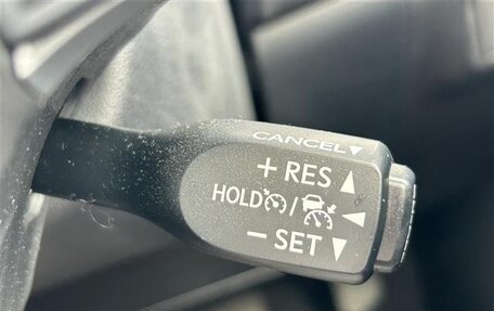 Toyota Harrier, 2018 год, 1 950 000 рублей, 11 фотография