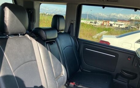 Honda Stepwgn IV, 2018 год, 1 980 000 рублей, 15 фотография