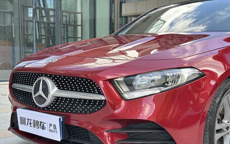 Mercedes-Benz A-Класс, 2022 год, 1 622 900 рублей, 2 фотография