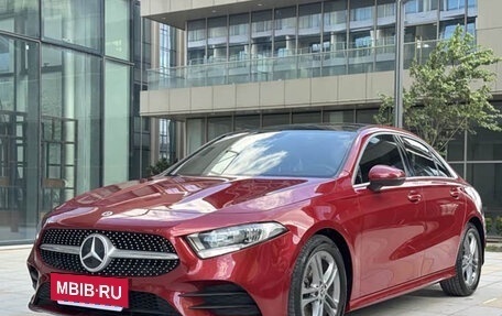 Mercedes-Benz A-Класс, 2022 год, 1 622 900 рублей, 4 фотография