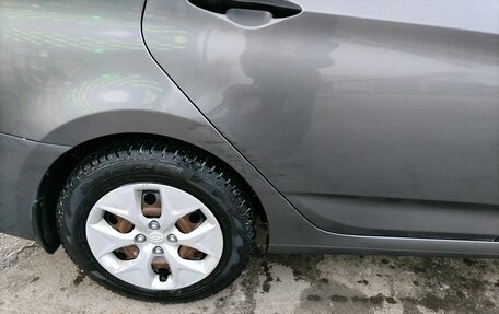 Hyundai Solaris II рестайлинг, 2015 год, 890 000 рублей, 7 фотография