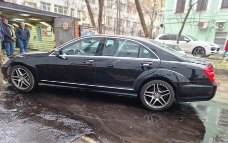 Mercedes-Benz S-Класс, 2013 год, 1 800 000 рублей, 4 фотография