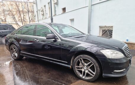 Mercedes-Benz S-Класс, 2013 год, 1 800 000 рублей, 8 фотография