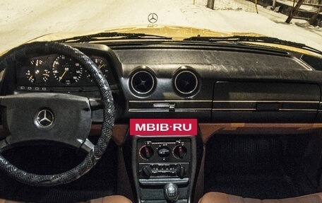 Mercedes-Benz W123, 1980 год, 550 000 рублей, 5 фотография