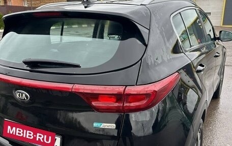 KIA Sportage IV рестайлинг, 2020 год, 2 000 000 рублей, 10 фотография