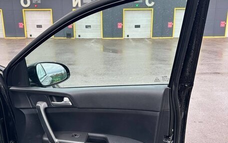 KIA Sportage IV рестайлинг, 2020 год, 2 000 000 рублей, 19 фотография