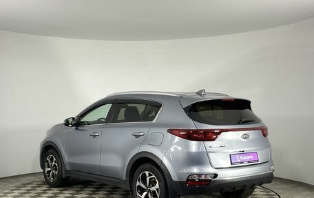 KIA Sportage IV рестайлинг, 2021 год, 2 300 000 рублей, 6 фотография