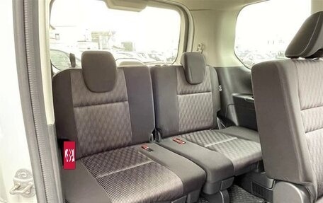 Nissan Serena IV, 2022 год, 1 692 000 рублей, 23 фотография