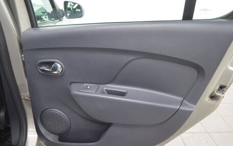 Renault Sandero II рестайлинг, 2017 год, 1 250 000 рублей, 14 фотография