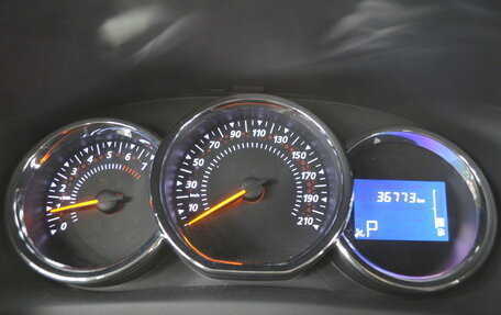 Renault Sandero II рестайлинг, 2017 год, 1 250 000 рублей, 18 фотография