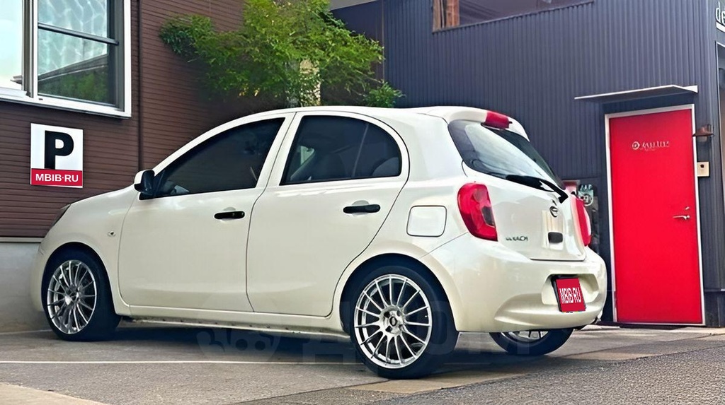 Nissan March IV рестайлинг, 2022 год, 900 000 рублей, 2 фотография