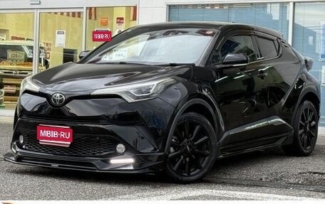 Toyota C-HR I рестайлинг, 2017 год, 1 720 000 рублей, 1 фотография