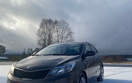 KIA Rio III рестайлинг, 2017 год, 980 000 рублей, 1 фотография