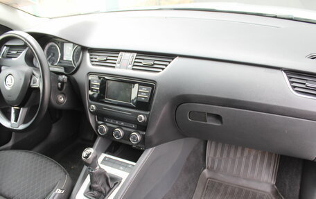 Skoda Octavia, 2016 год, 1 415 000 рублей, 10 фотография