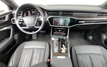 Audi A6, 2022 год, 4 650 000 рублей, 8 фотография