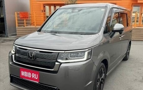 Honda Stepwgn, 2022 год, 1 905 000 рублей, 2 фотография