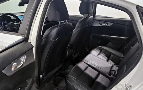 KIA K3, 2021 год, 1 620 000 рублей, 13 фотография