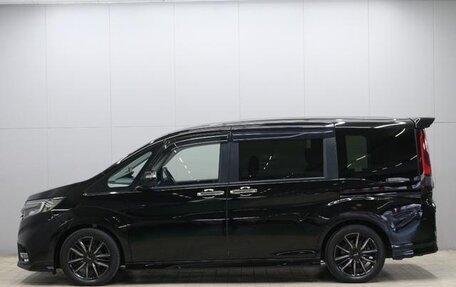 Honda Stepwgn IV, 2017 год, 1 650 000 рублей, 7 фотография