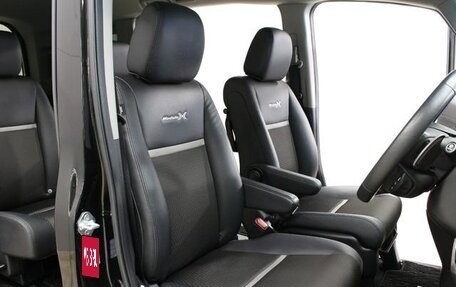 Honda Stepwgn IV, 2017 год, 1 650 000 рублей, 32 фотография