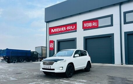 Toyota RAV4, 2011 год, 1 569 000 рублей, 2 фотография