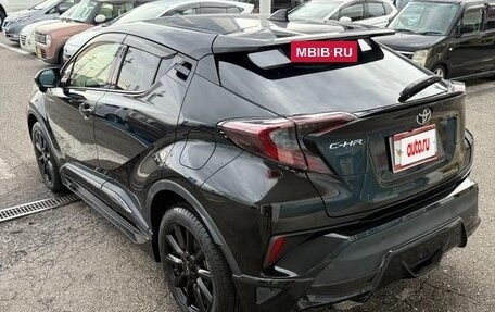 Toyota C-HR I рестайлинг, 2017 год, 1 720 000 рублей, 5 фотография