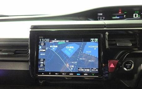 Honda Stepwgn, 2022 год, 2 005 000 рублей, 9 фотография