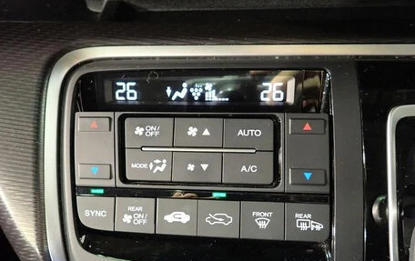 Honda Stepwgn, 2022 год, 2 005 000 рублей, 19 фотография