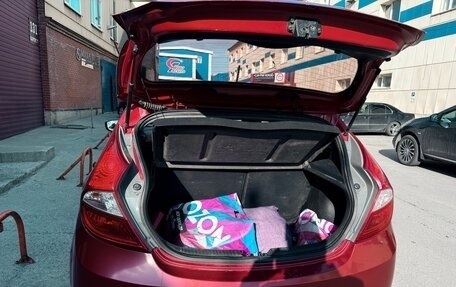 Hyundai Solaris II рестайлинг, 2011 год, 660 000 рублей, 9 фотография