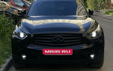 Infiniti FX II, 2008 год, 1 400 000 рублей, 12 фотография