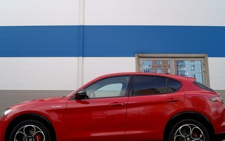 Alfa Romeo Stelvio, 2024 год, 6 950 000 рублей, 8 фотография