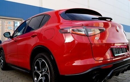 Alfa Romeo Stelvio, 2024 год, 6 950 000 рублей, 13 фотография