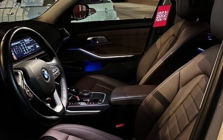 BMW 3 серия, 2021 год, 4 300 000 рублей, 13 фотография