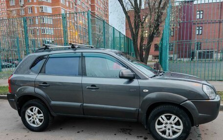 Hyundai Tucson III, 2007 год, 690 000 рублей, 4 фотография