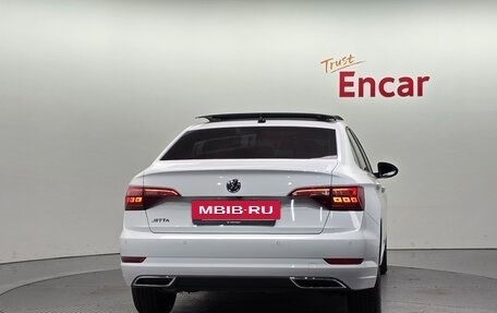 Volkswagen Jetta VII, 2021 год, 1 700 213 рублей, 3 фотография