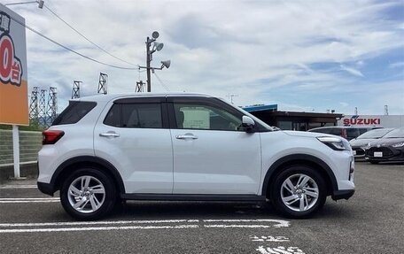 Toyota Raize I, 2022 год, 1 205 000 рублей, 4 фотография