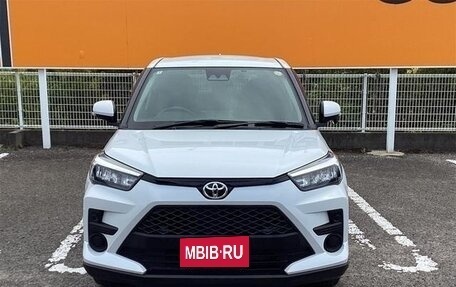 Toyota Raize I, 2022 год, 1 205 000 рублей, 2 фотография